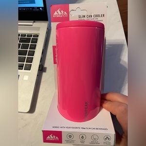 New Hydrapeak pink slim can cooler